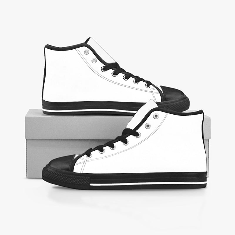 The White Top High Cuts showcase both in opposing directions with the blend of the double stitch from the top end of the shoe down to the toe tip. The white line below the black lining meshes well with the standard white line to make it look unique and eye-catching. 